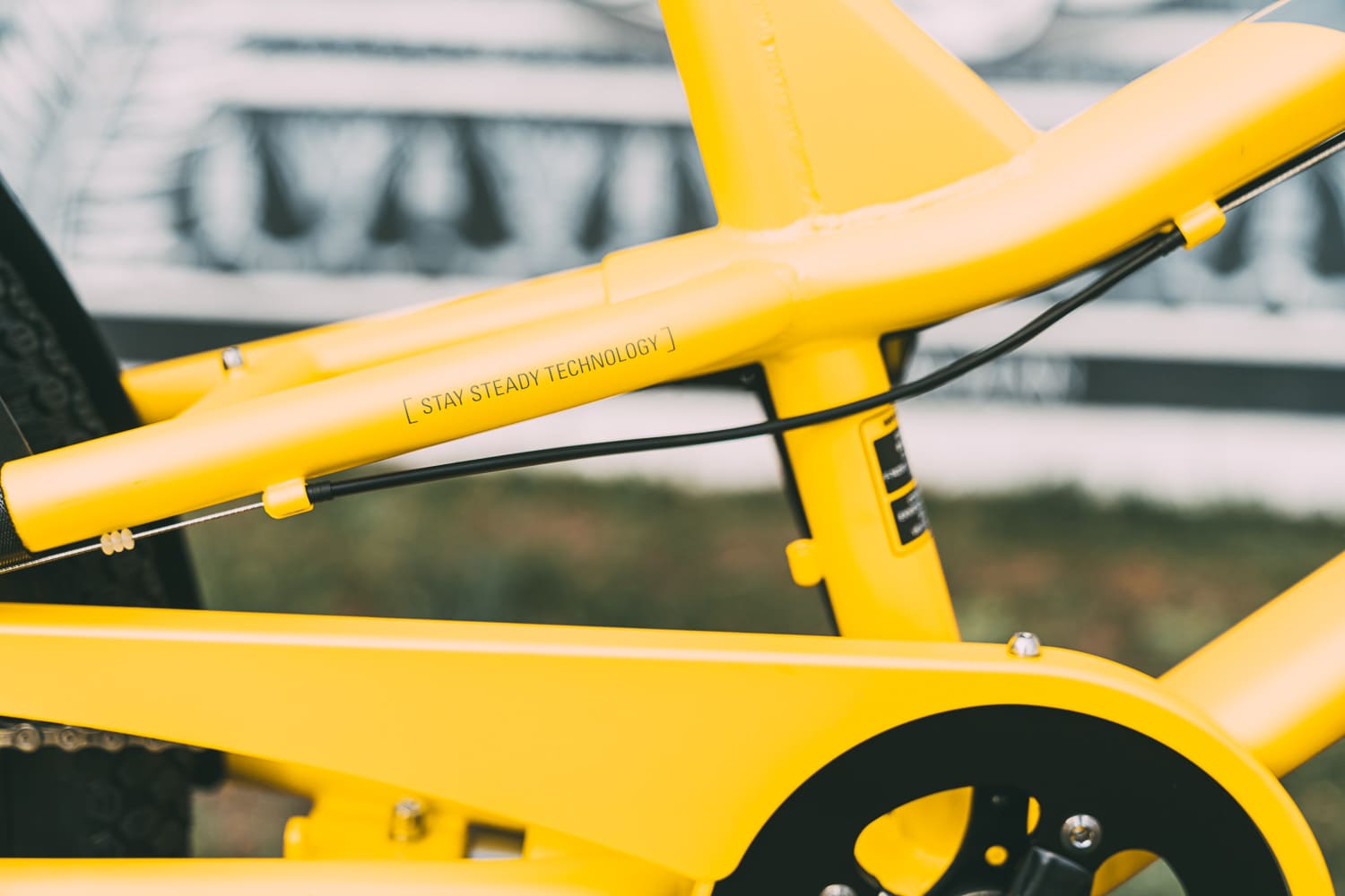 yuba_bikes_kombi_yellow_frame-1-2